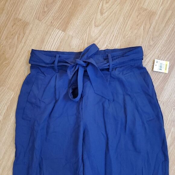 Maison Jules Cropped Paperbag Pants Size M - Picture 3 of 12